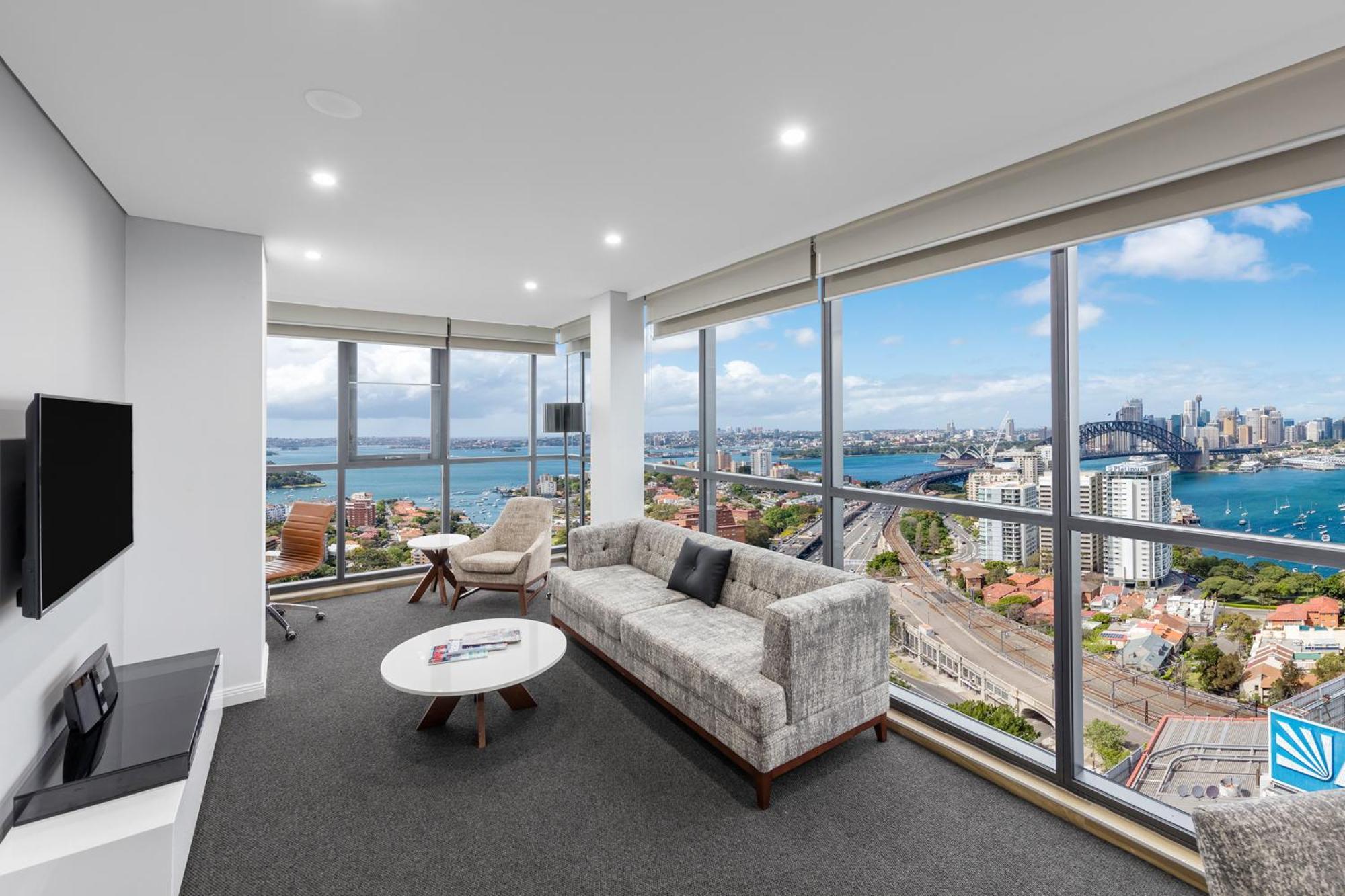Meriton Suites North Sydney Exterior foto The interior of a typical apartment